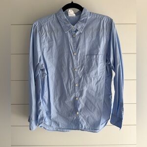 GAP Classic Button Up Shirt, Large